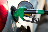 Benzina a coborât la un preț nemaintâlnit din ianuarie. Care este acum cea mai scumpă motorină 