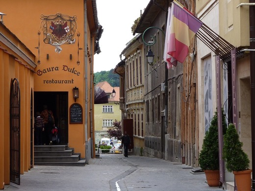 Peste 2.000 de persoane din Asia au fost angajate în Brașov în ultimii doi ani