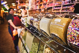 Piața muncii din România după 6 luni. Retailul are cea mai mare nevoie de angajați. "Nu la fel de tentați sunt de opțiunile pe care le au în afara țării."