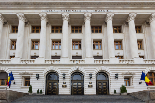 Lichiditatea din piața bancară a scăzut la cel mai redus nivel din ultimii doi ani. Dobânzile au crescut