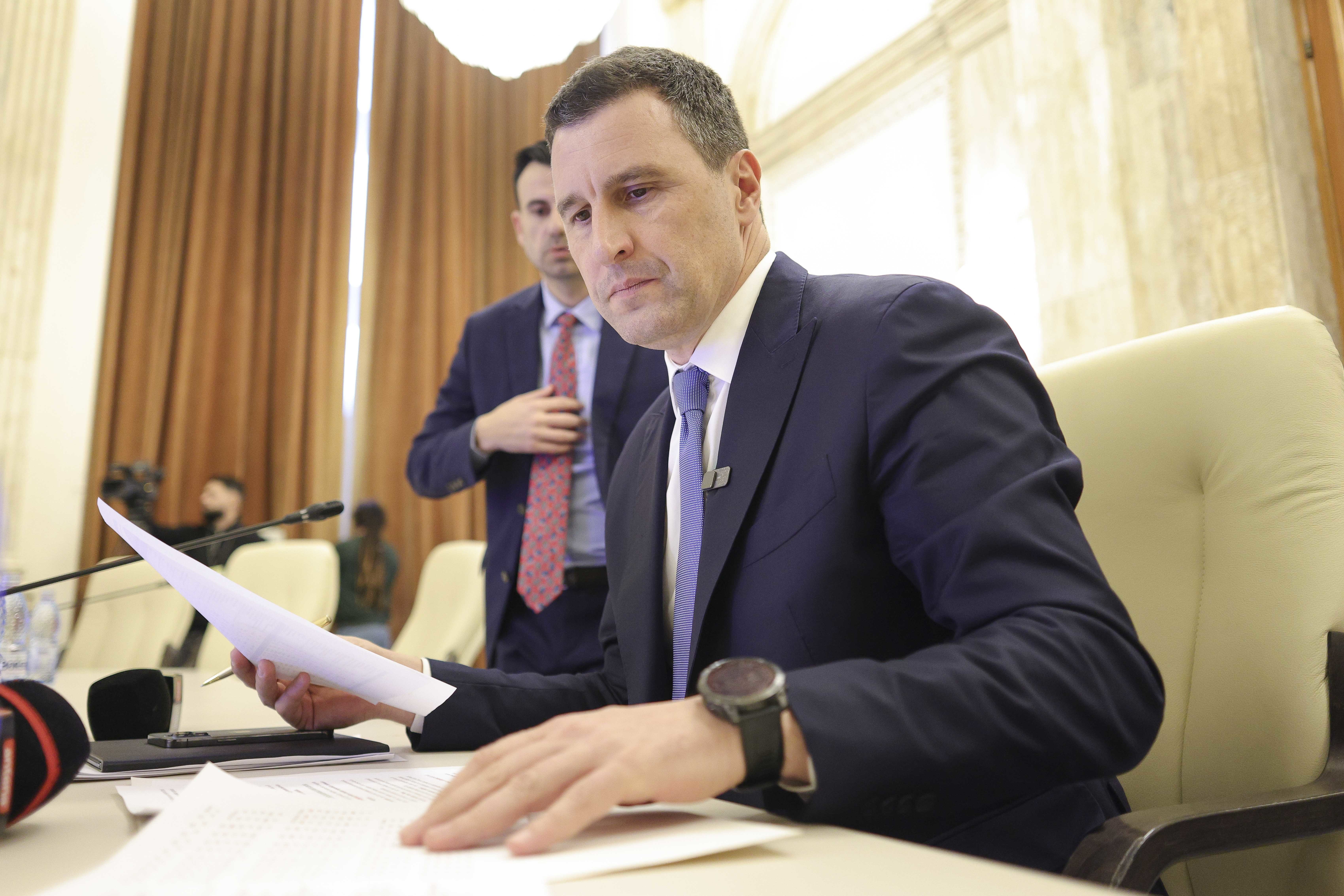 Tanczos Barna: Creșterea taxelor nu rezolvă problema ca o baghetă magică. Dacă nu se fac venituri, ajustăm cheltuielile. Altă soluție nu există