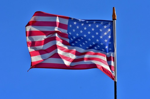 O instanță americană blochează tarifele drastice impuse de Trump, invocând depășirea autorității