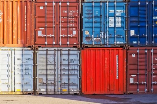 Scădere a exporturilor Coreei de Sud, din cauza tarifelor impuse de SUA și China