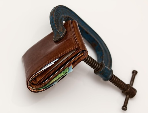 Una din băncile de top din România trage un semnal de alarmă: inflația ar putea urca la 6% în a doua parte a anului