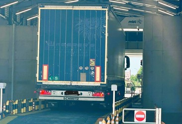 Vama Albița de pe granița cu Moldova a finalizat dotarea cu scanere moderne. Acum pot fi scanate și camioane și containere, nu doar vehicule mici