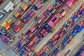 FOTO Lecția poloneză pentru România: Producția o faci în țară. Nu vinzi materie primă. România primește subvenții pentru cereale, dar importă biscuiți