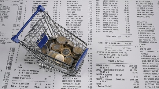 GRAFICE Angajații de la stat produc tot mai puțin. Salariile se plătesc, dar valoarea adăugată scade
