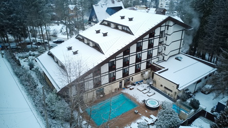 Cădere record pentru turismul românesc TABELE