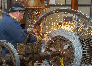 ULTIMA ORĂ Compania bistrițeană BETAK concediază peste jumătate din angajați