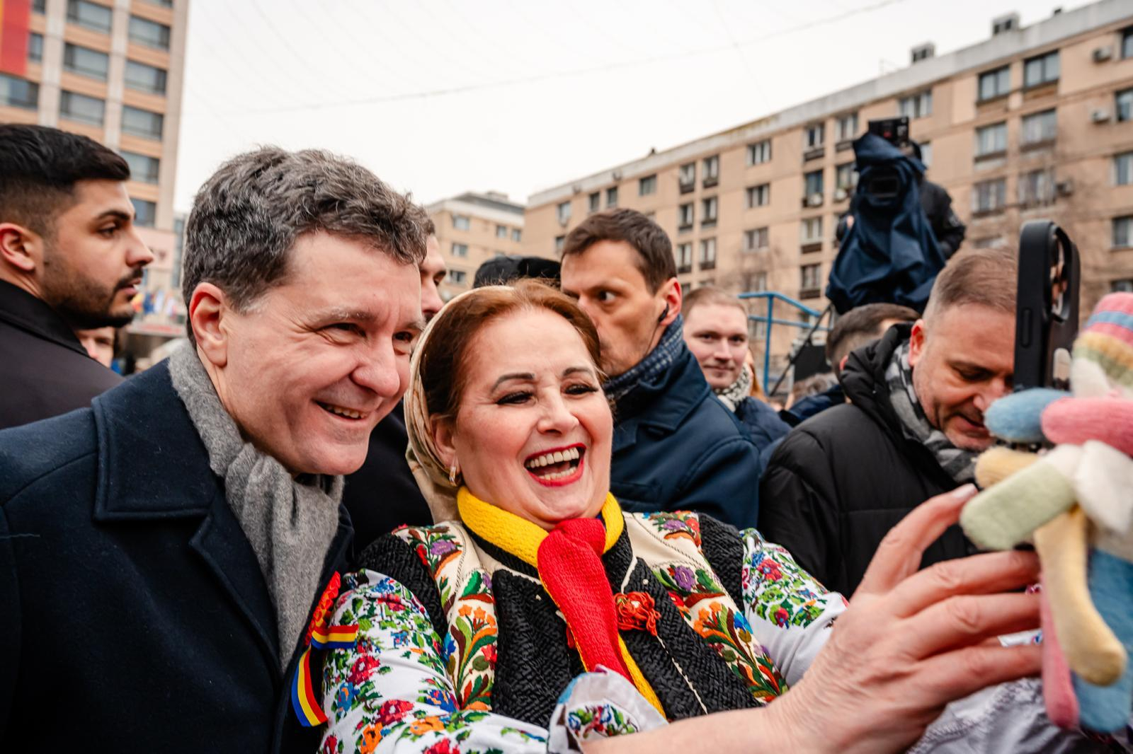 ”Avem o economie privată solidă” - Nicușor Dan recomandă echilibru privind recesiunea: Economia României încetinește de patru ani, dar avem motive de optimism