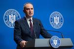 Finanțele avertizează după raportul Fitch: Menținerea perspectivei negative reflectă riscurile generate de nivelul încă ridicat al deficitului, creșterea datoriei publice, dezechilibrul contului curent și incertitudinea politică