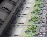 GRAFIC Excedentul de lichiditate al băncilor crește ușor, de la minimele acestui an. Nu ne mai întoarcem la recorduri din cauza îngrijorărilor legate de cursul valutar, cred analiștii