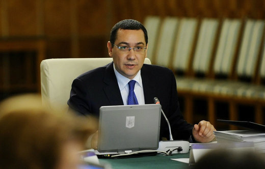 Victor Ponta: Salariile medicilor vor crește cu 25% din luna octombrie