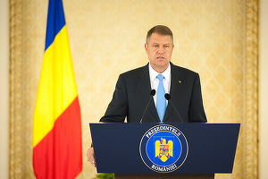 Iohannis îi cere din nou lui Ponta să demisioneze