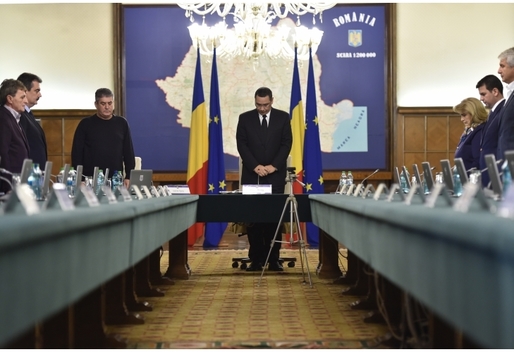 Guvernul Ponta: De la păcăleala lui Antonescu și "Fă, Doina", la reducerea TVA și taxa pe stâlp
