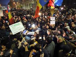 Iohannis, la Universitate: Nu înclin acum pentru anticipate. Nici voi singuri, nici eu singur!
