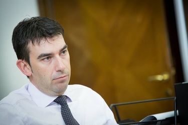 INTERVIU Șeful Cancelariei premierului: Cioloș va mai coordona cel mult un sfert dintre instituțiile încă în subordine