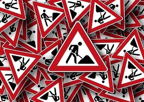 EXCLUSIV Guvernul cedează în fața consiliilor județene și le lasă să își ia bani din taxele impuse constructorilor