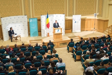 Societatea civilă solicită alegeri pentru primari în două tururi, Iohannis cere un pic de răbdare