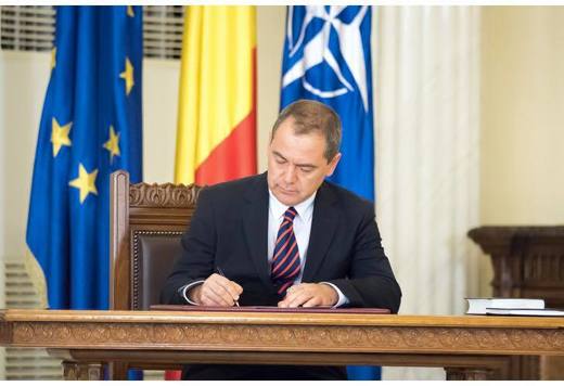 Vlad Alexandrescu a demisionat pe Facebook de la Cultură, acuzând "rezistența opacă" la schimbare