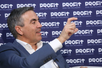 VIDEO Proprietarul Eurolines a anunțat la Profit LIVE dacă va intra în politică