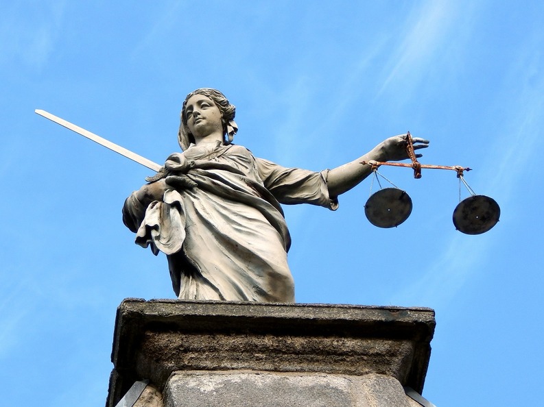 Mesaj al Justiției către Parlament: Modificările pe care le pregătiți conferă avocaților impunitate legală absolută!