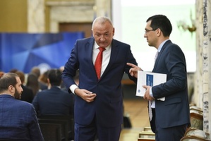 Cioloș ia în calcul demiterea șefului SGG și nominalizarea unei persoane care să aibă ca obiectiv reformarea RA-APPS, astăzi cu mari pierderi