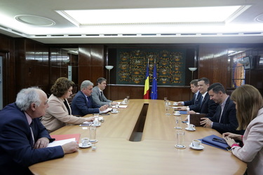 Grindeanu a cerut Finanțelor și ANAF să vină, până la 15 mai, cu măsuri privind stoparea "sportului național" al insolvenței