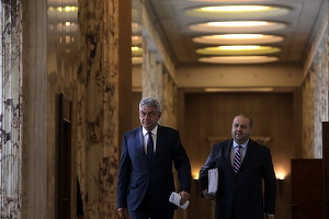 Guvernul Tudose va modifica legea astfel încât condamnații penali să poată fi membri ai Executivului dacă s-au reabilitat