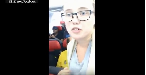 Protestul unei studente într-un avion a oprit deportarea unui călător