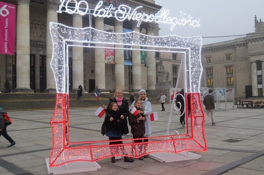FOTO Corespondență din Varșovia - Polonezii își sărbătoresc propriul Centenar. 100 de ani de la recâștigarea independenței Poloniei. Asemănări de destin istoric cu România