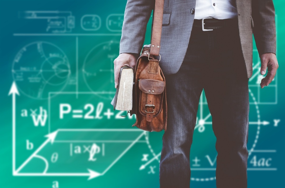 Profesorii Primesc Mai Repede Parte Din Majorări Salariale Profit Ro