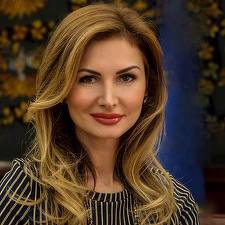 O consilieră a premierului Dăncilă - numită președinte al CA la Societatea Națională a Sării