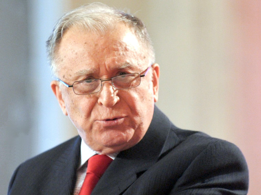 Fostul președinte Ion Iliescu, internat pentru probleme cardiace, a fost operat la Institutul de Urgență pentru Boli Cardiovasculare Prof. Dr. C.C. Iliescu