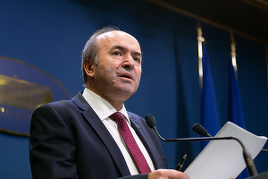 Premierul Dăncilă l-a demis pe Tudorel Toader și i-a transmis președintelui Iohannis propunerea de numire a lui Eugen Nicolicea la Justiție. Reacția lui Toader 