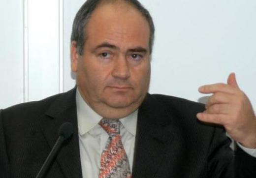 Dăncilă îl instalează la șefia CNAS pe Vasile Ciurchea, urmărit penal de DNA. "Nu a fost încă trimis în judecată!"