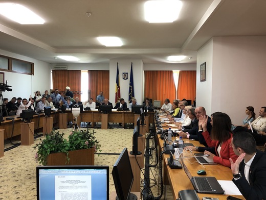PSD a reușit amânarea modificărilor OUG 114, deși în comisia de industrii a fost votată eliminarea prevederilor din energie