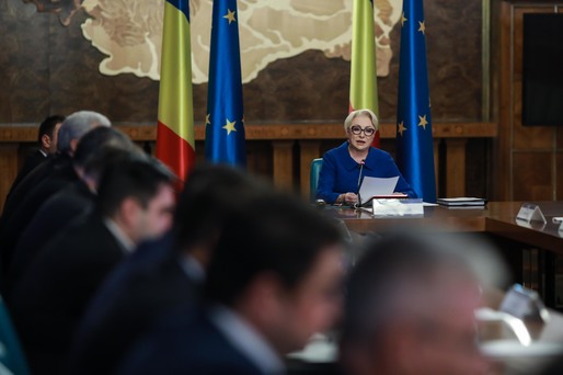 GALERIE FOTO Dăncilă și-a chemat miniștrii la Guvern în prima ședință după cădere
