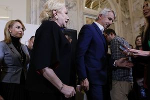 Dăncilă nu demisionează, spune că doar un congres PSD o poate schimba. UPDATE Fostul premier a câștigat în cinci județe