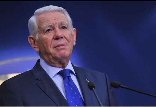 Teodor Meleșcanu a demisionat de la șefia Senatului