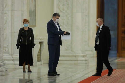 Opoziția impune în Parlament lege de prelungire a mandatelor primarilor. Parlamentul ar urma să fixeze data alegerilor locale