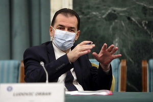 Orban asigură că nu sunt liste in ministere cu priorități la vaccinare, dar admite că a fost trimisă o adresă, pe care o prezintă ca "o încercare de a vedea dacă oamenii sunt deschiși". Ciolacu spune că are informații legate de astfel de liste