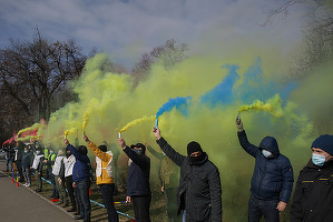FOTO Protest în fața Guvernului pentru salarii și sporuri. "Sectorul public nu e împărțit în șmecheri și fraieri."