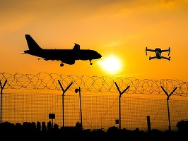 DOCUMENT Bazele militare din România sunt tot mai des survolate "ostil" de drone. MApN cere schimbarea legii și "mijloace adecvate" pentru contracararea lor