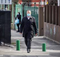 FOTO Ministrul Apărării, Nicolae Ciucă, a postat pe Facebook o fotografie în care face publice mai multe parole