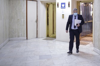 Fostul ministru PSD al Sănătății Florian Bodog, urmărit penal de DNA pentru abuz în serviciu, fals intelectual și fals în înscrisuri sub semnături privată