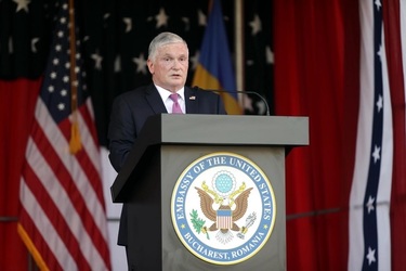 Fostul ambasador SUA în România din administrația Trump, Adrian Zuckerman, s-a întors în avocatură