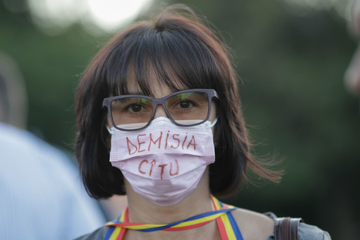 FOTO Protest în Piața Victoriei împotriva premierului Florin Cîțu