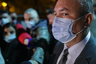 Înțelegerea discutată de PNL cu PSD: Premier prin rotație 7 ani! Ce câștigă PNL dintr-o guvernare cu cel mai mare inamic politic 
