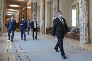 PSD și PNL s-au înțeles, cresc pensia minimă
